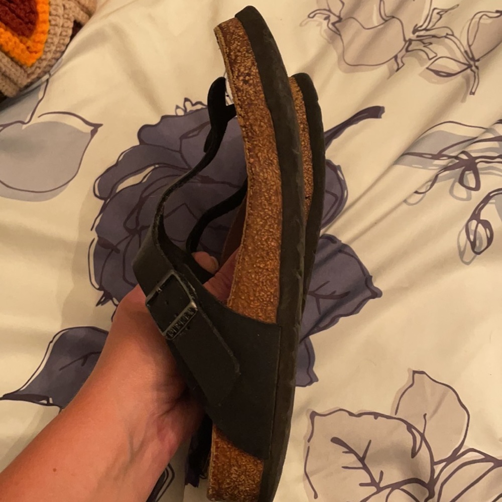 Birkenstock’s - Picture 4 of 6